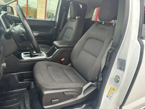 Used 2021 Chevrolet Colorado LT w/ Fleet Safety Package RWD image 9