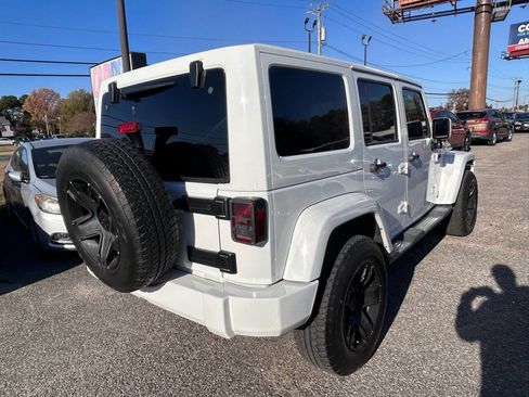 Used 2013 Jeep Wrangler Unlimited Sahara w/ Dual Top Group image 7