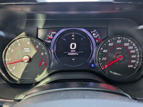 Used 2022 Chevrolet Camaro SS image 20