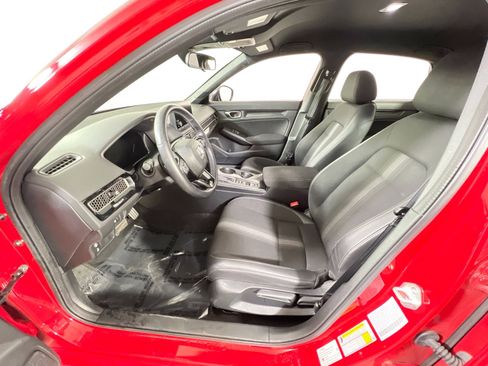 Used 2023 Honda Civic Sport image 19