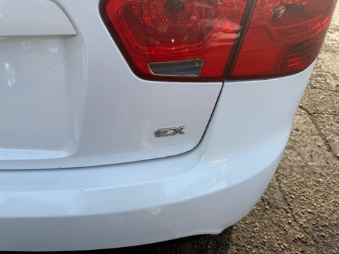 Used 2012 Kia Forte EX image 12