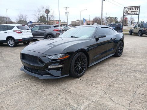 Used 2018 Ford Mustang GT image 7