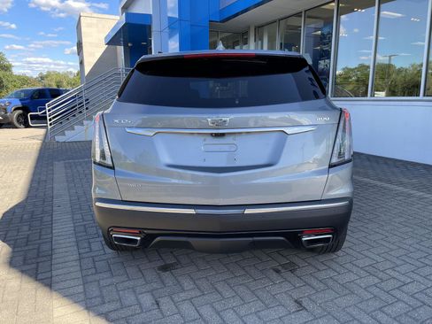 Used 2024 Cadillac XT5 Sportv w/ Technology Package AWD/4WD image 4