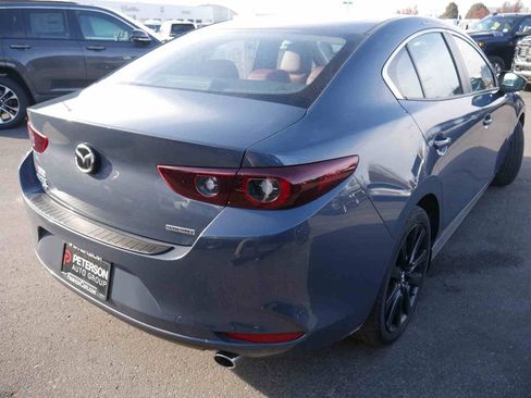Used 2024 MAZDA MAZDA3 s image 18