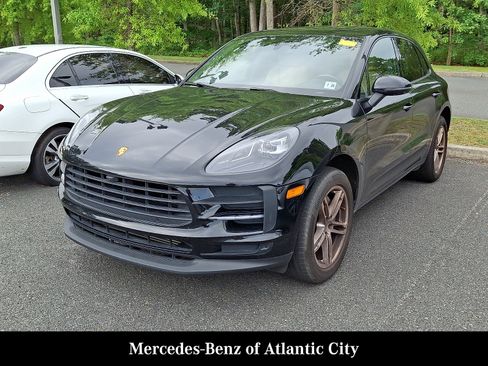 Used 2021 Porsche Macan AWD/4WD image 3