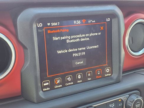 Used 2021 Jeep Gladiator Rubicon AWD/4WD image 8