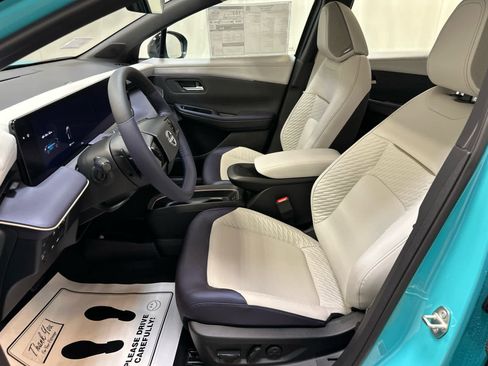 New 2026 Nissan Leaf Platinum+ image 4