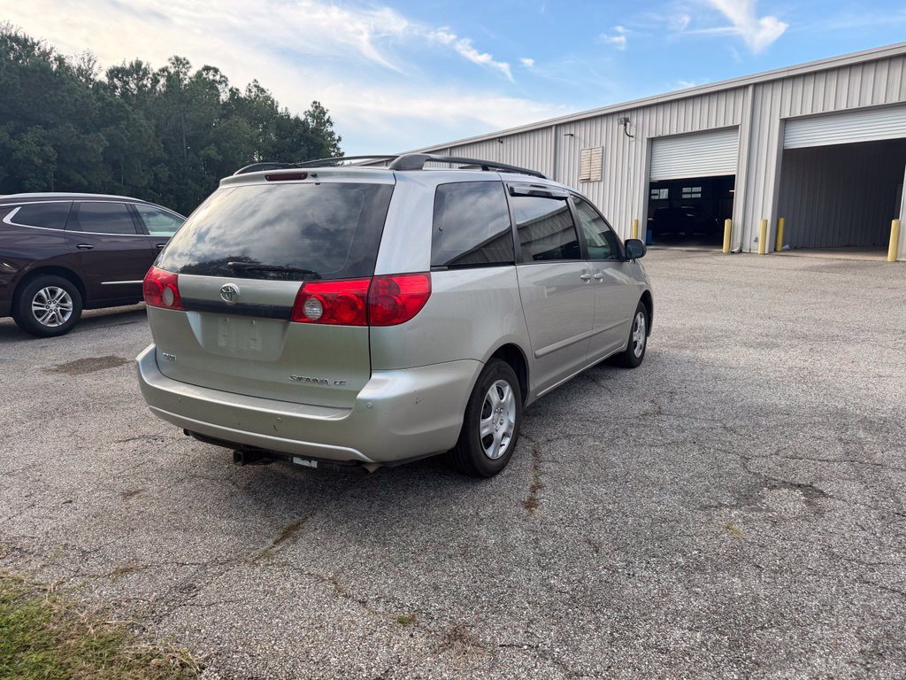 Used 2006 Toyota Sienna CE FWD image 7