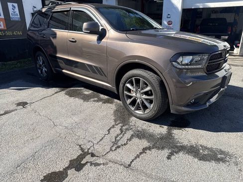 Used 2017 Dodge Durango GT w/ Premium Group AWD/4WD image 4