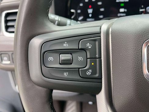 Used 2023 GMC Yukon Denali AWD/4WD image 31