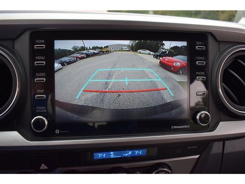 Used 2023 Toyota Tacoma 4x4 Double Cab image 33