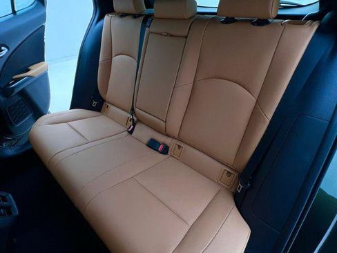 Certified 2025 Lexus UX 300h AWD w/ Accessory Package (Z1) image 18