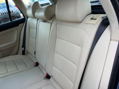 Used 2014 Volkswagen Jetta TDI FWD image 44