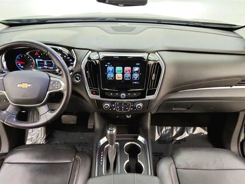 Used 2018 Chevrolet Traverse LT image 36
