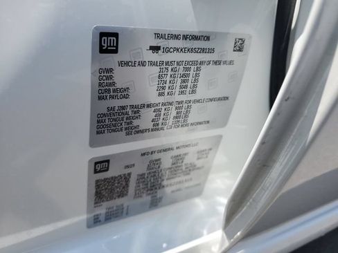Certified 2025 Chevrolet Silverado 1500 LT AWD/4WD image 32