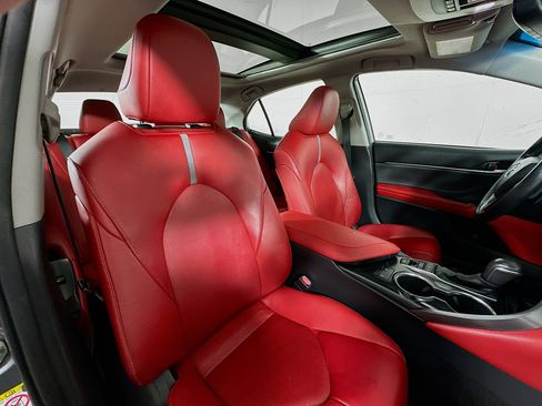 Used 2018 Toyota Camry XSE w/ Audio Package FWD image 26
