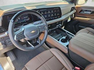 New 2026 Chevrolet Suburban High Country AWD/4WD video 3