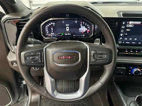 Used 2025 GMC Sierra 1500 SLT w/ SLT Premium Plus Package AWD/4WD image 14