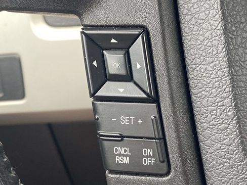 Used 2011 Ford F150 Lariat w/ Lariat Chrome Pkg AWD/4WD image 59
