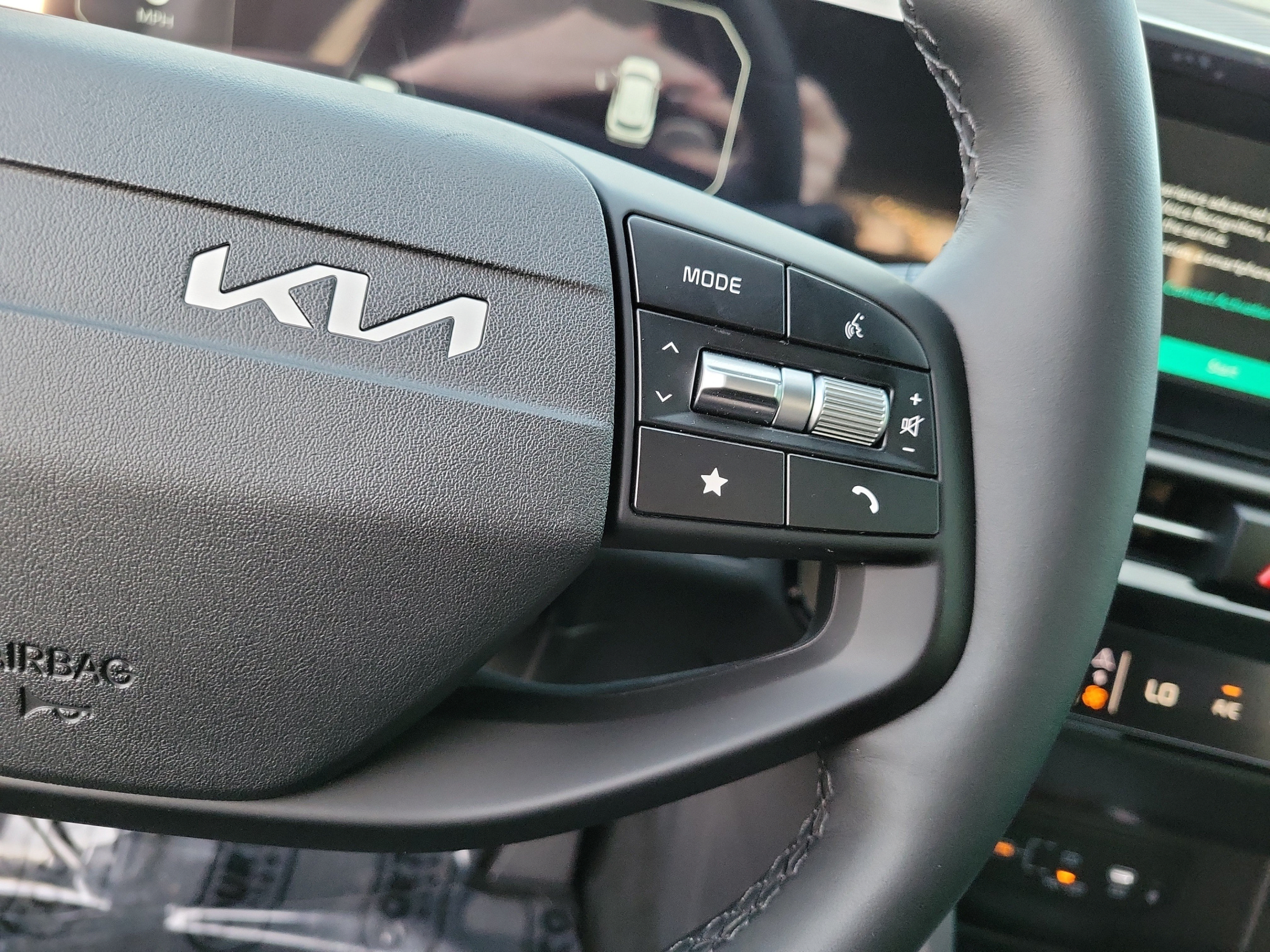 New 2027 Kia Sportage SX FWD image 26