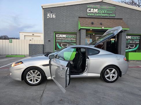Used 2008 Hyundai Tiburon GS image 27