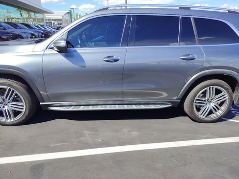 Used 2022 Mercedes-Benz GLS 450 4MATIC image 5
