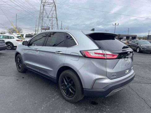 Used 2021 Ford Edge SEL image 3