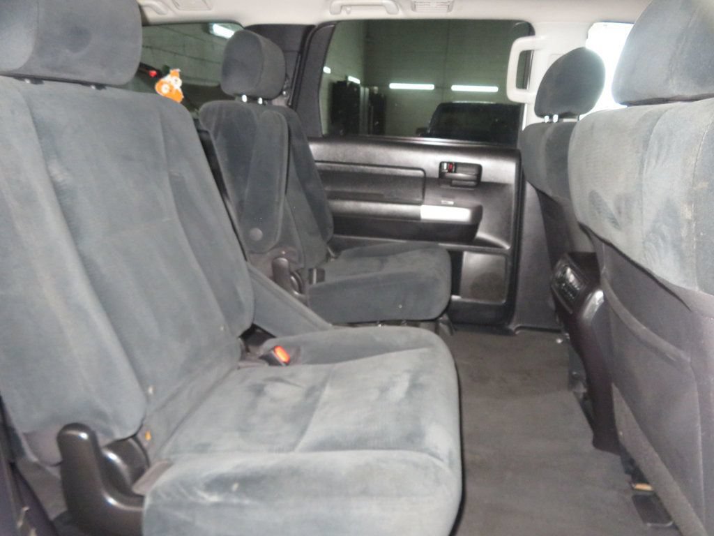 Used 2019 Toyota Sequoia TRD Sport AWD/4WD image 27