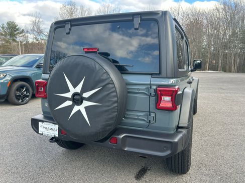 Used 2026 Jeep Wrangler Sport S image 5