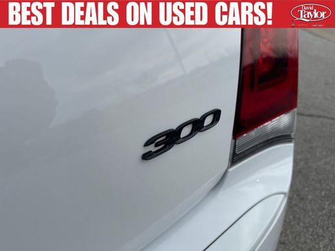Used 2021 Chrysler 300 Touring w/ Sport Appearance Package RWD image 35