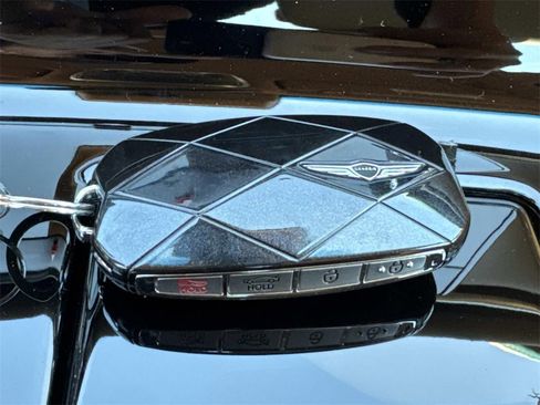 New 2026 Genesis G80 2.5T image 33