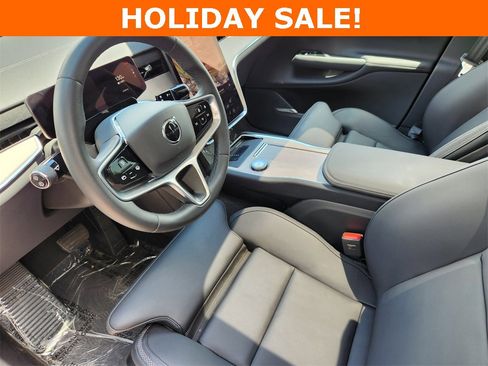 New 2025 Volvo EX90 Ultra image 8