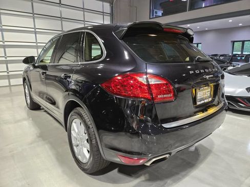 Used 2012 Porsche Cayenne AWD/4WD image 8