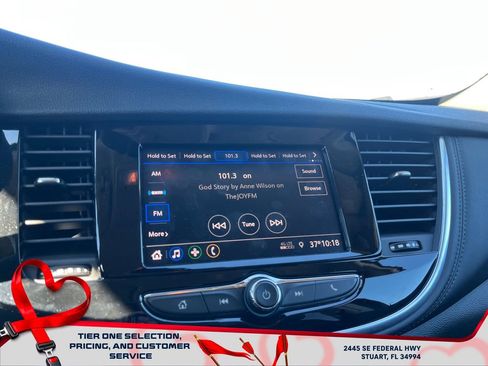 Used 2022 Buick Encore Preferred w/ Safety Package image 29