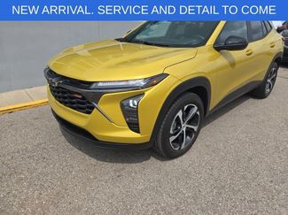 Certified 2024 Chevrolet Trax RS w/ Sunroof Package FWD video 1