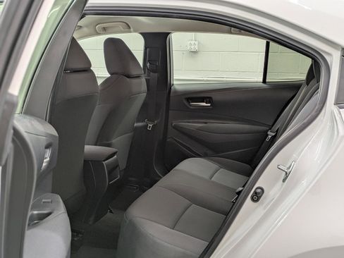 Used 2021 Toyota Corolla LE image 22
