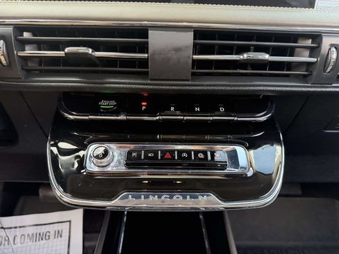 Used 2023 Lincoln Corsair AWD w/ Equipment Group 101A image 22