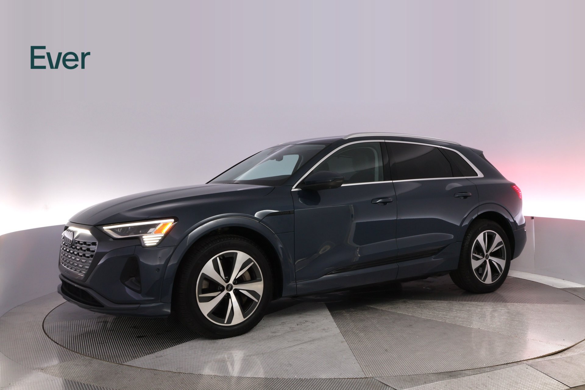 Used 2024 Audi Q8 e-tron Premium Plus w/ Prestige Package AWD/4WD image 18