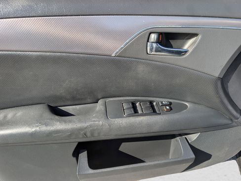 Used 2008 Toyota Avalon XL image 9