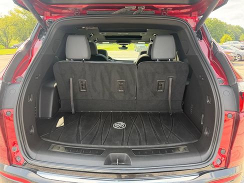 Used 2023 Buick Enclave Premium w/ Experience Buick Package AWD/4WD image 9