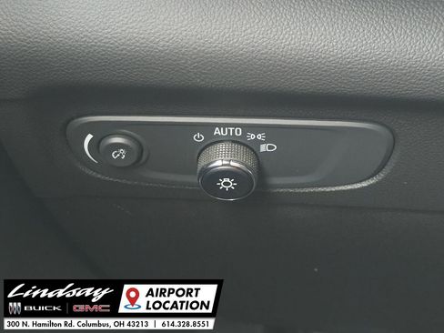 Used 2022 Buick Envision Preferred image 18