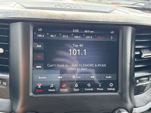 Used 2020 RAM 1500 Big Horn AWD/4WD image 19