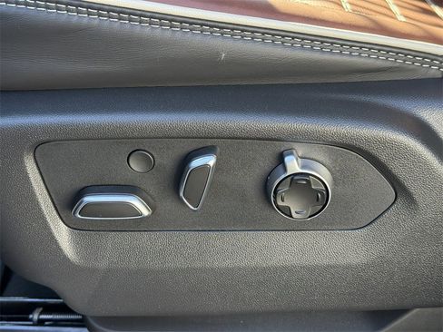 Certified 2026 GMC Sierra 1500 Denali Ultimate image 17