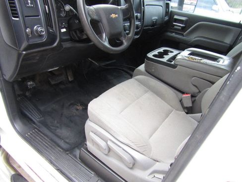 Used 2016 Chevrolet Silverado 2500 W/T image 9