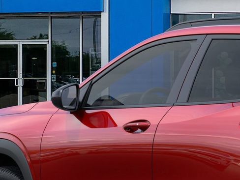 New 2026 Chevrolet Trax RS w/ Driver Confidence Package FWD image 12