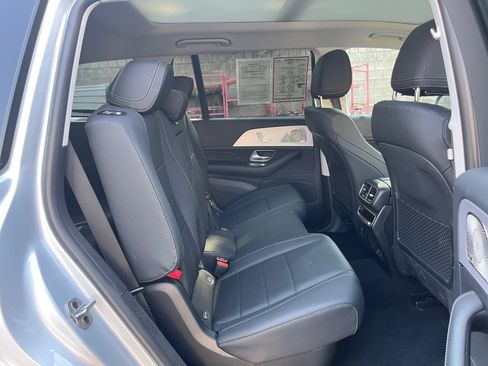 Used 2026 Mercedes-Benz GLS 450 4MATIC image 27