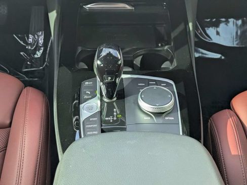 Used 2024 BMW X3 sDrive30i w/ Convenience Package RWD image 17