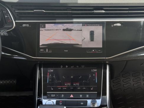 Used 2020 Audi Q7 3.0T Premium Plus w/ Premium Plus Package image 17