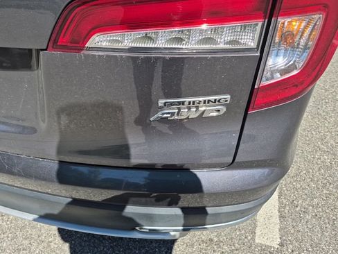 Used 2019 Honda Pilot Touring image 4
