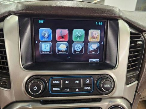 Used 2015 Chevrolet Tahoe LTZ AWD/4WD image 16